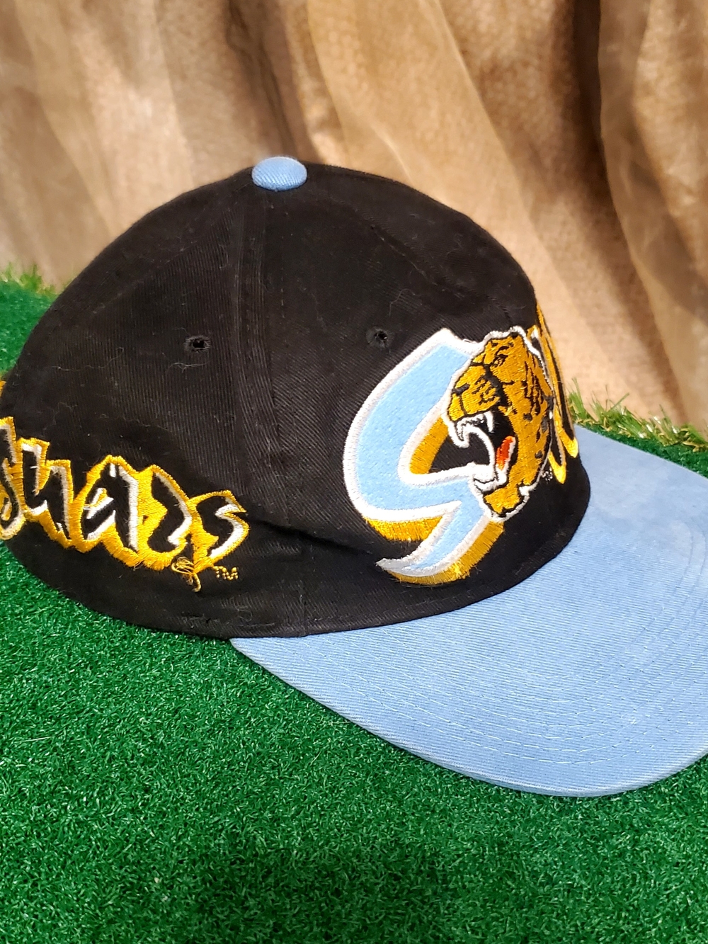 Mens Vintage Snspback Southern Jaguars Flatbill Cap - Picture 9 of 9